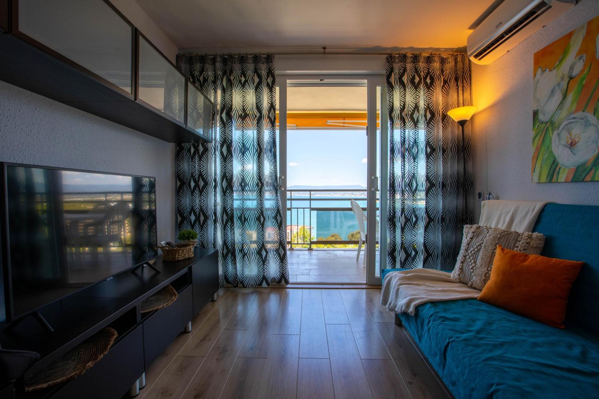 Mediterranean Way - Cye Apartment ซาลอว์ ภายนอก รูปภาพ